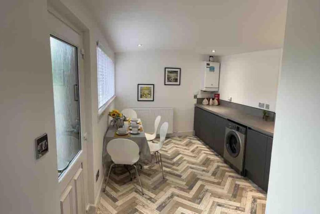 Fantastic Home In Brightons, Falkirk. Polmont Eksteriør bilde