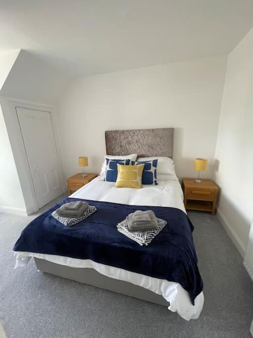 Fantastic Home In Brightons, Falkirk. Polmont Eksteriør bilde