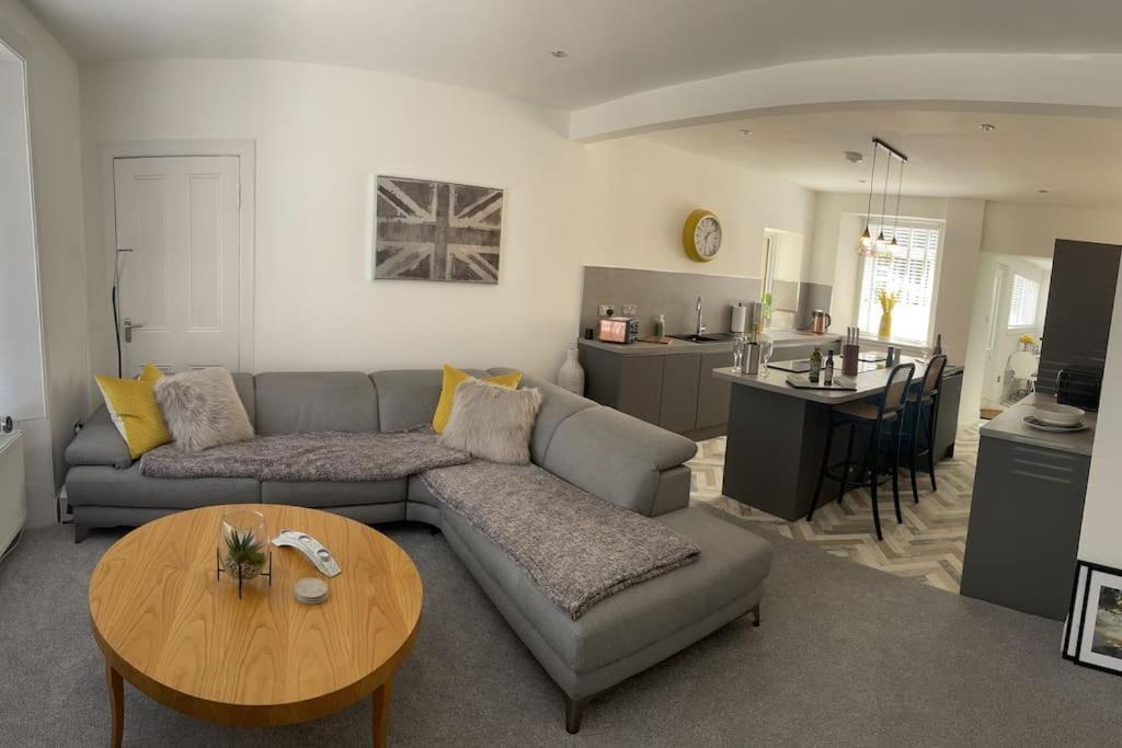 Fantastic Home In Brightons, Falkirk. Polmont Eksteriør bilde