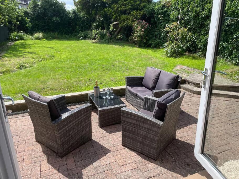 Fantastic Home In Brightons, Falkirk. Polmont Eksteriør bilde