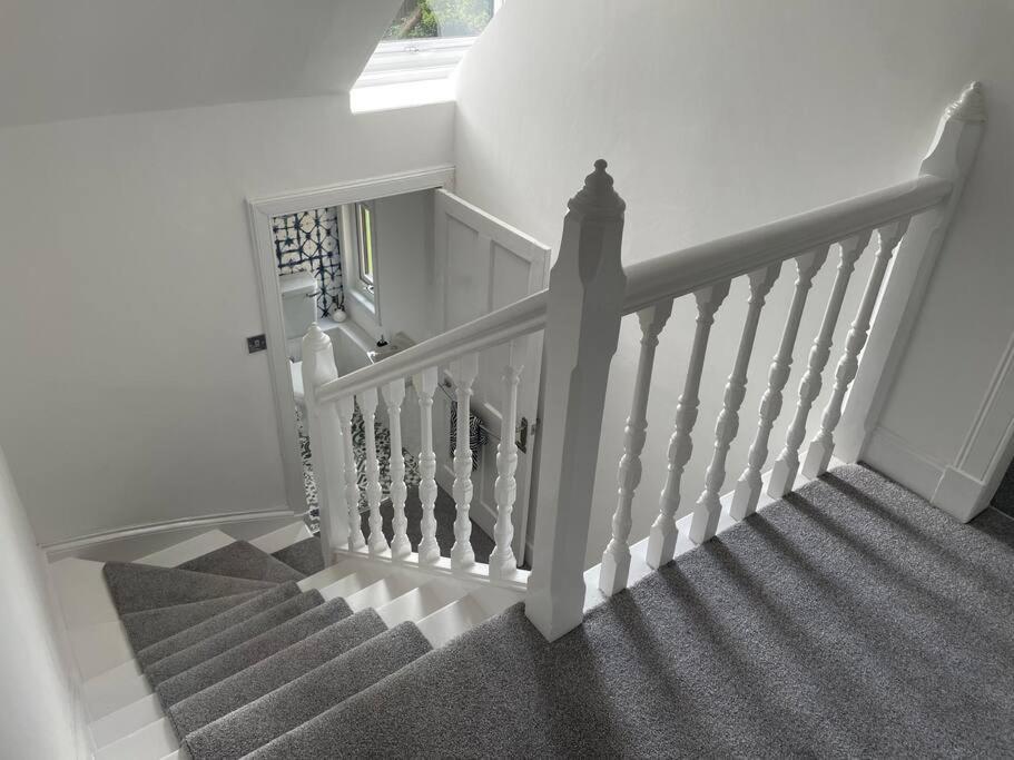 Fantastic Home In Brightons, Falkirk. Polmont Eksteriør bilde