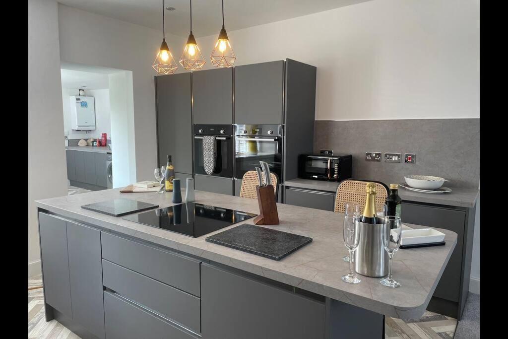 Fantastic Home In Brightons, Falkirk. Polmont Eksteriør bilde